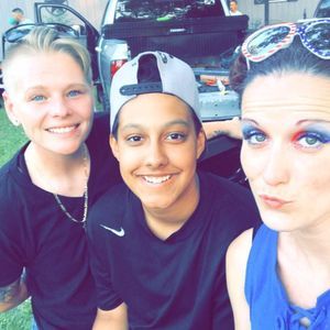 Meet your Posher, Averay